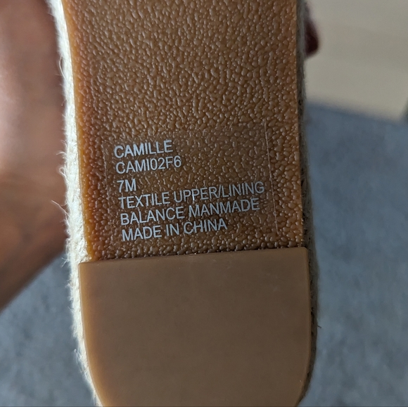 Reformation Camilla Wedge Espadrille. Size 7. - Picture 6 of 8
